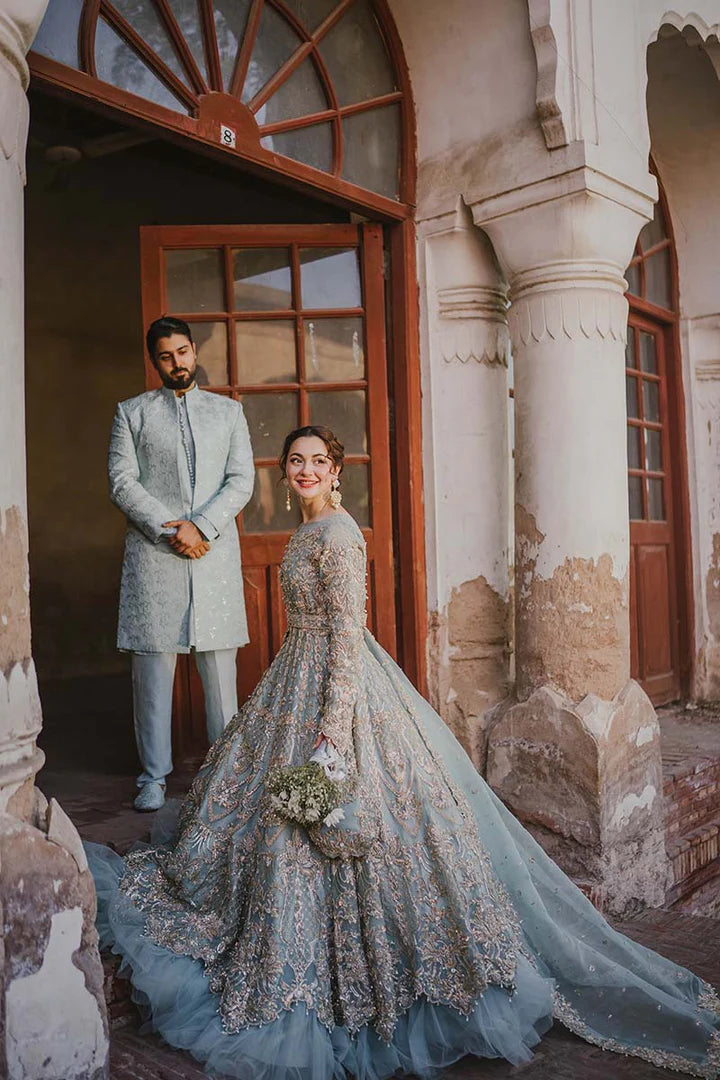 BLUE WEDDING LEHENGA AND PISHWAS BRIDAL DRESS