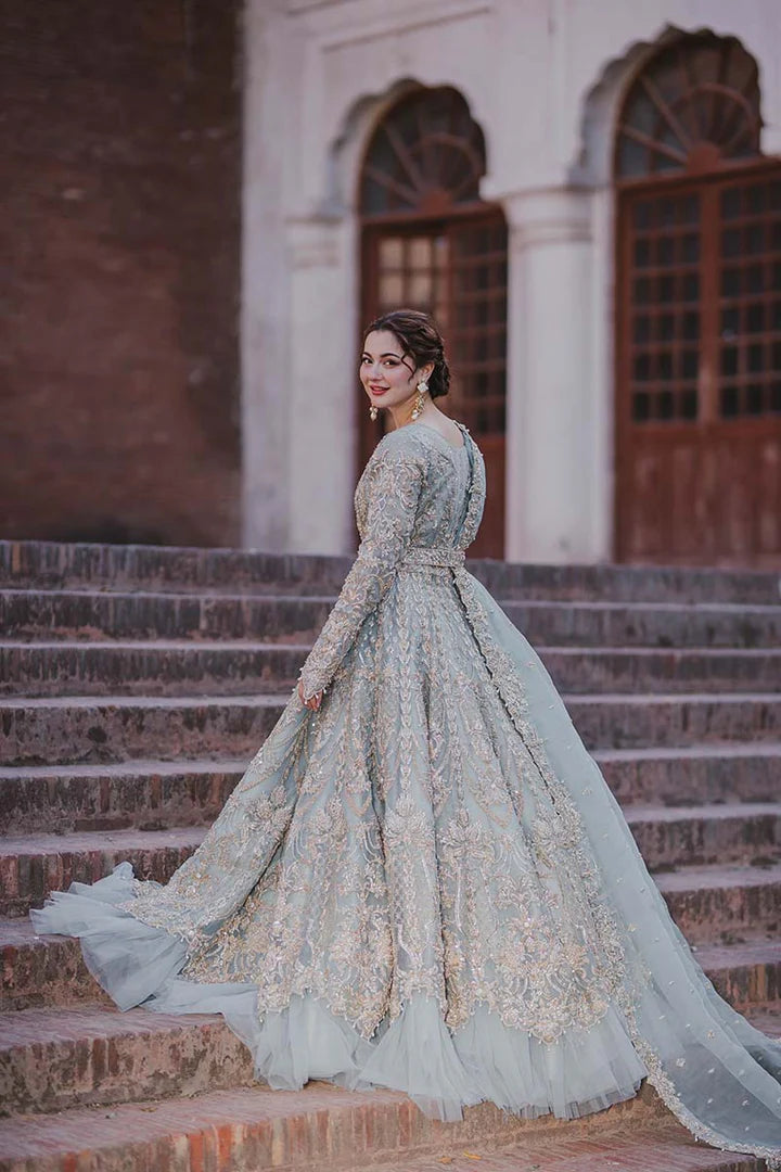 BLUE WEDDING LEHENGA AND PISHWAS BRIDAL DRESS